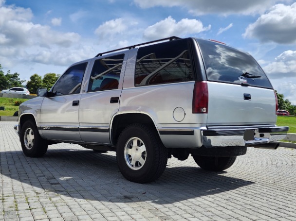 1995 Chevrolet Tahoe – Jorge O.
